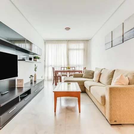 Appartamento Home2book Comfy Center Triana